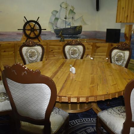 Admiral Hotel Termez Bagian luar foto